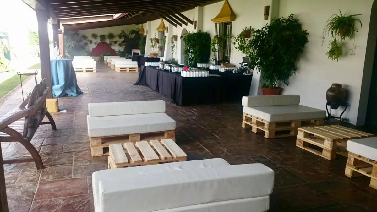 porche palets + buffet catering